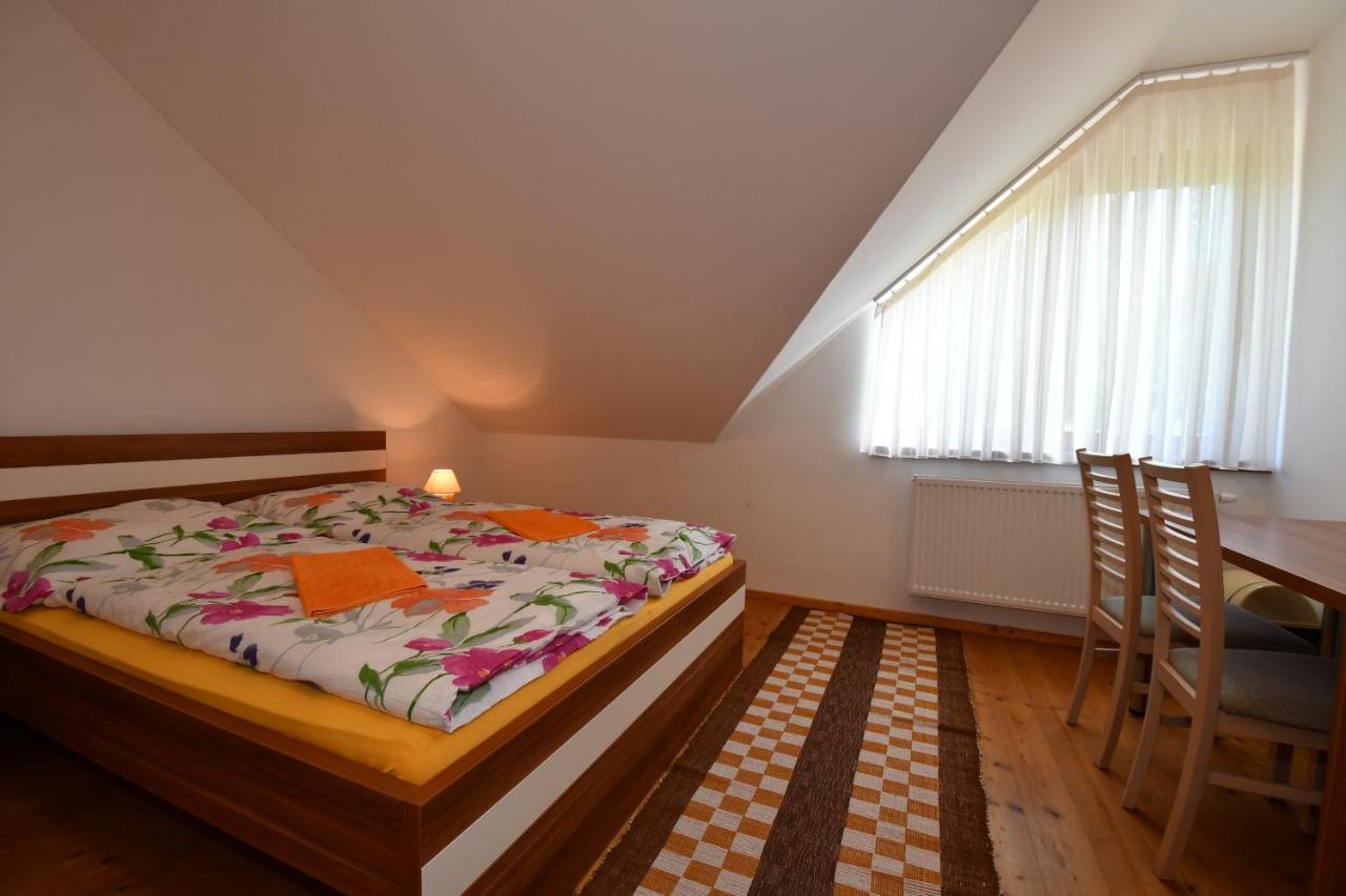 Ubytovanie Dita Červený Kláštor Kültér fotó